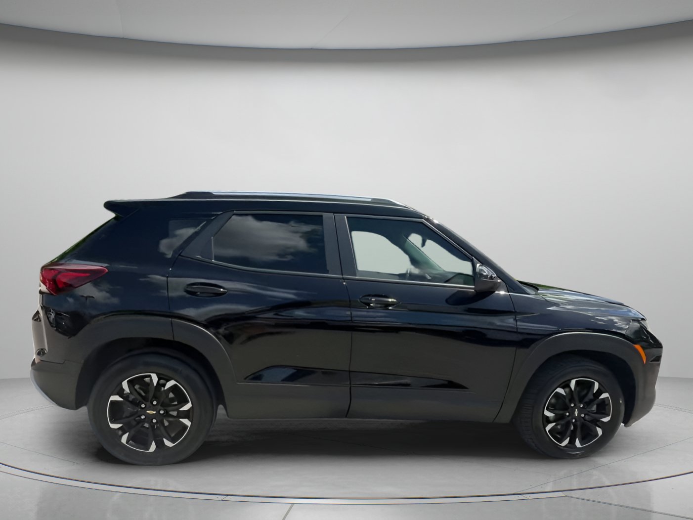 Used 2022 Chevrolet TrailBlazer LT FWD image 33