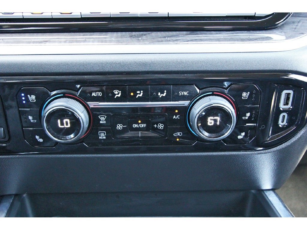Used 2025 Chevrolet Silverado 1500 LTZ AWD/4WD image 29