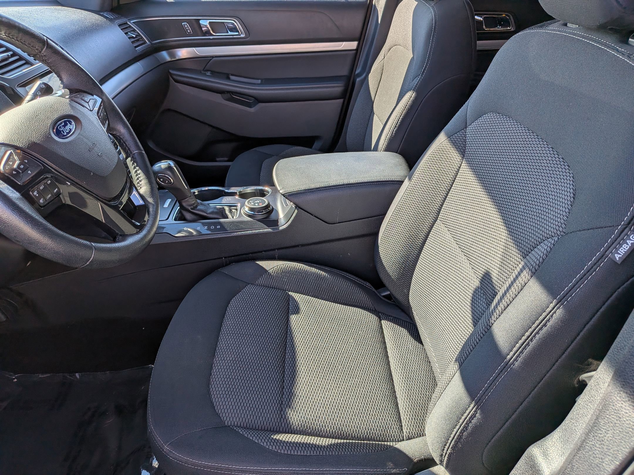 Certified 2019 Ford Explorer XLT w/ Equipment Group 201A image 16