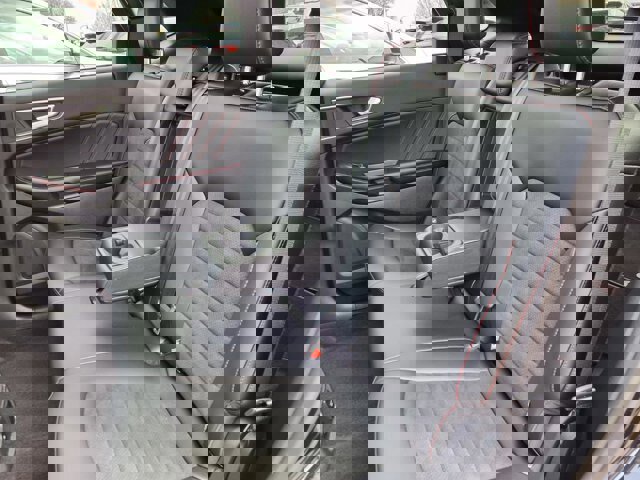 Certified 2024 Ford Edge ST-Line image 9