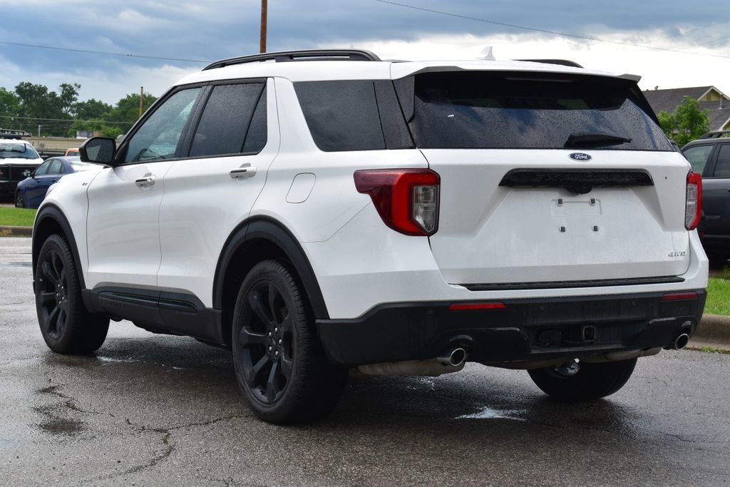 Certified 2024 Ford Explorer ST-Line w/ Class IV Trailer Tow Package AWD/4WD image 6