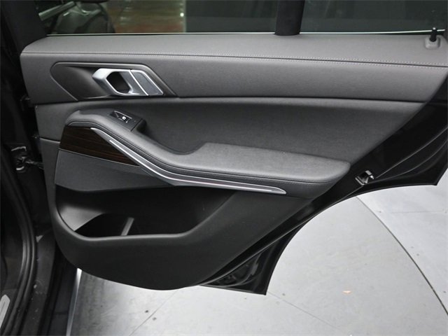 Used 2021 BMW X5 xDrive40i w/ Convenience Package image 25