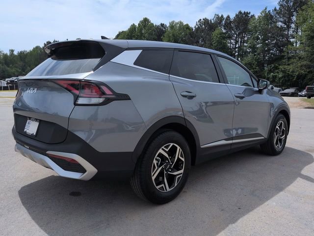 Used 2025 Kia Sportage LX FWD image 4