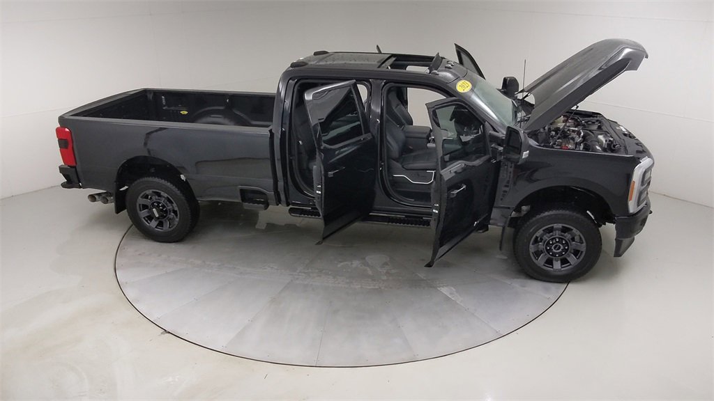 Certified 2023 Ford F250 Lariat w/ Lariat Ultimate Package image 50