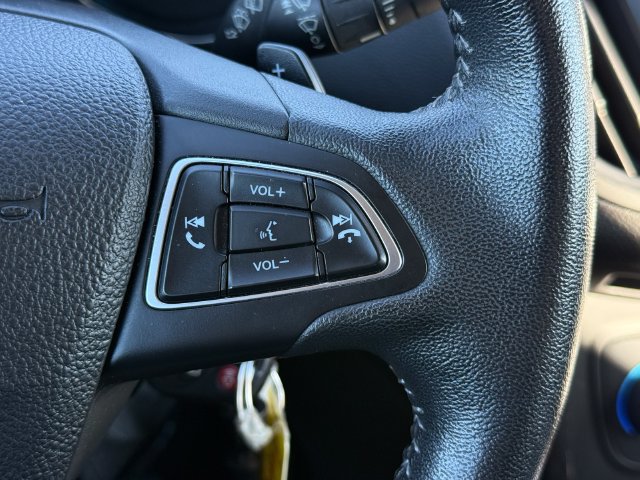 Certified 2017 Ford Escape SE w/ Equipment Group 201A AWD/4WD image 19