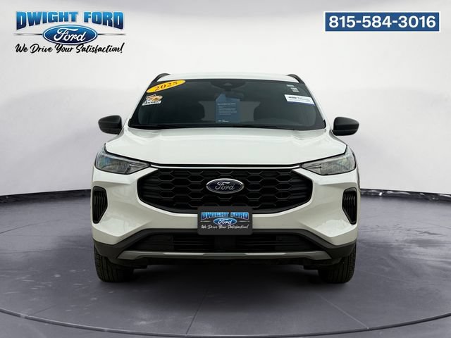 Certified 2025 Ford Escape ST-Line w/ Tech Pack #1 AWD/4WD image 8