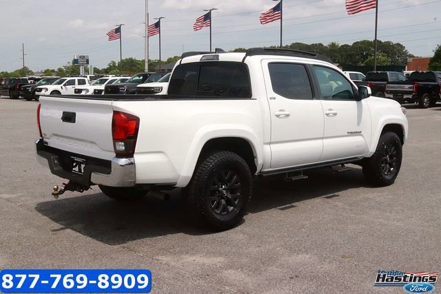 Used 2020 Toyota Tacoma SR5 AWD/4WD image 5