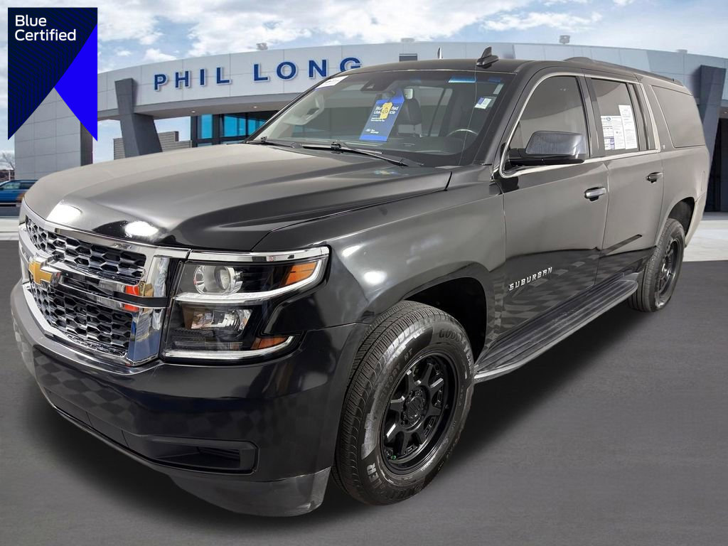Used 2018 Chevrolet Suburban LT image 1