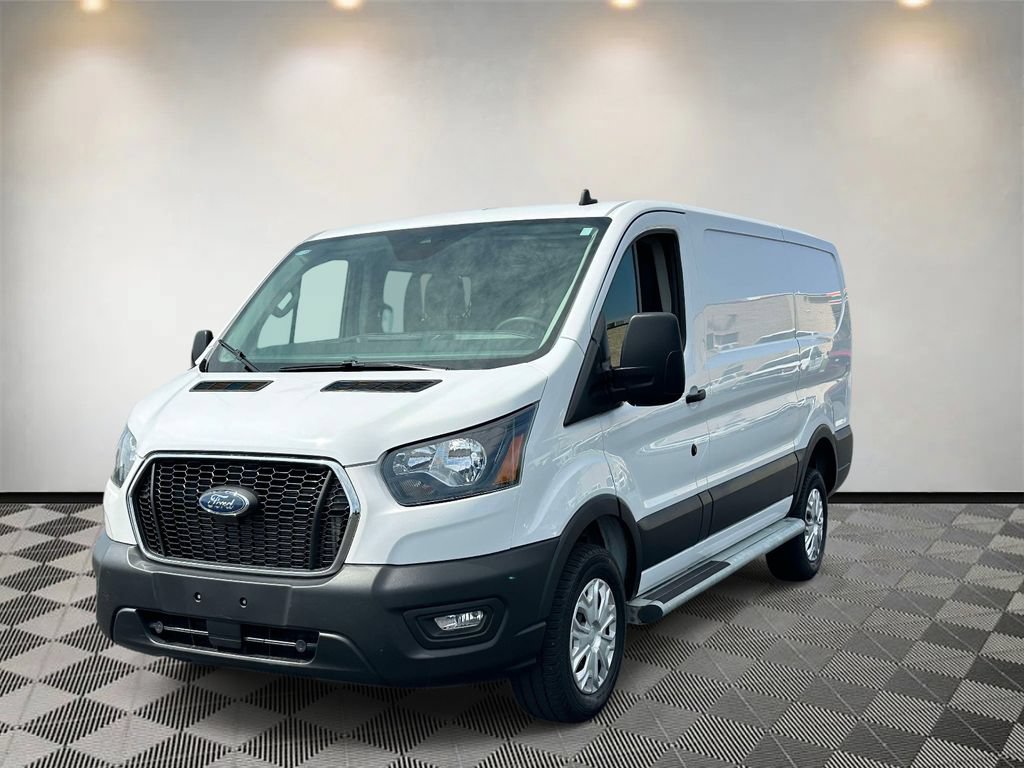 Certified 2025 Ford Transit 250 Low Roof w/ Exterior Upgrade Package RWD image 6