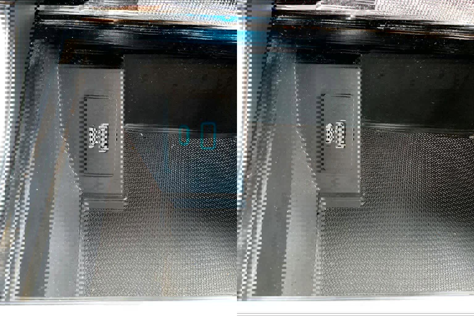 Certified 2021 Ford F150 Lariat w/ Equipment Group 502A High image 34