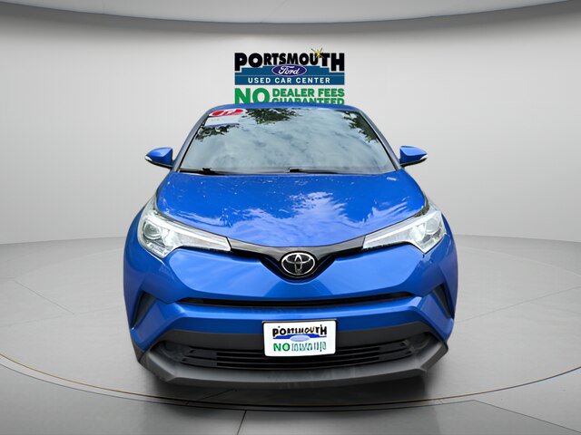 Used 2019 Toyota C-HR XLE FWD image 9