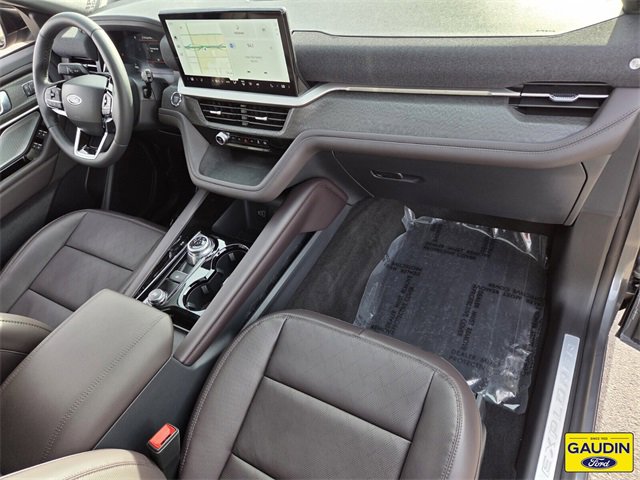 Certified 2026 Ford Explorer Platinum image 17