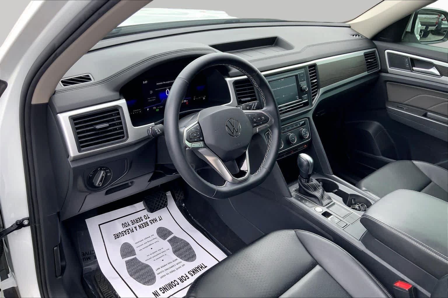 Used 2022 Volkswagen Atlas SE FWD image 18
