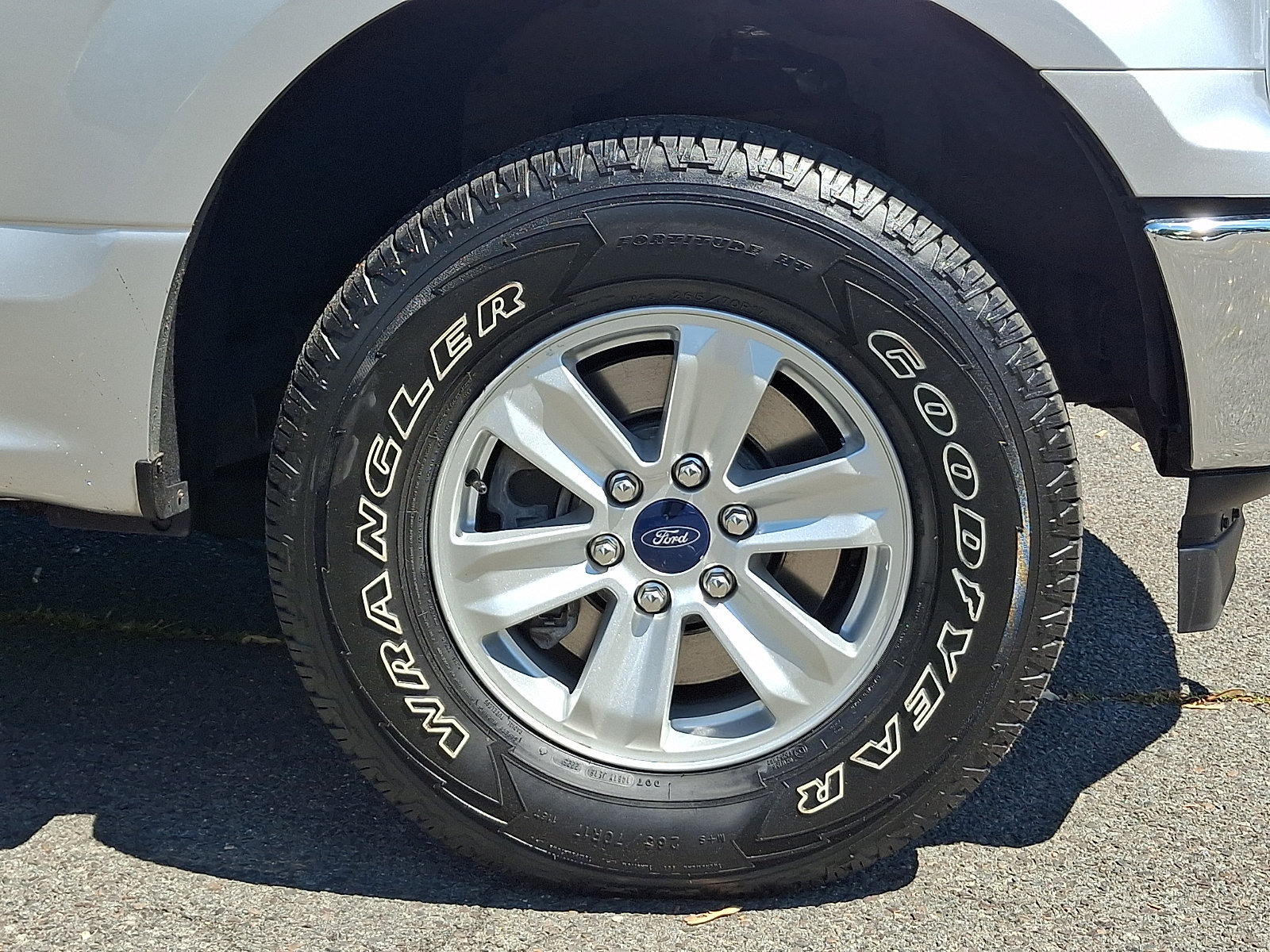 Certified 2018 Ford F150 XLT AWD/4WD image 9