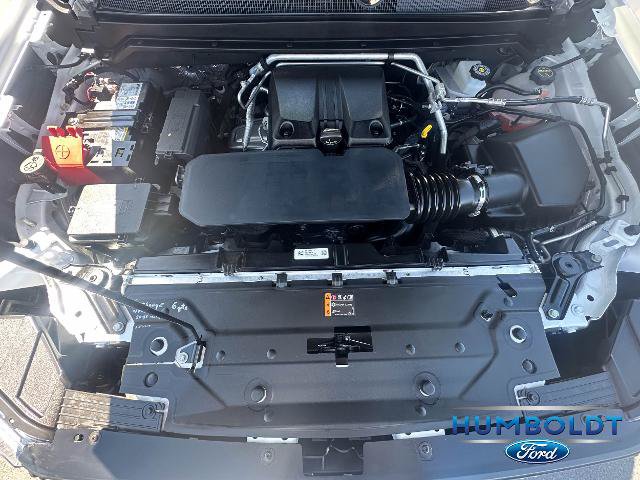 Used 2024 GMC Canyon Elevation AWD/4WD image 9