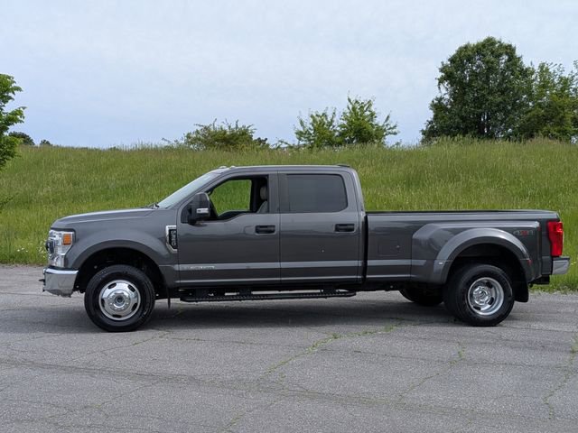 Certified 2020 Ford F350 XL w/ STX Appearance Package AWD/4WD image 4