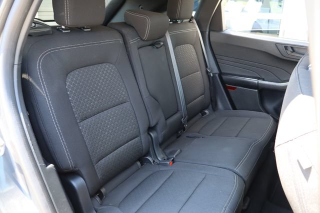 Certified 2024 Ford Escape Active AWD/4WD image 33