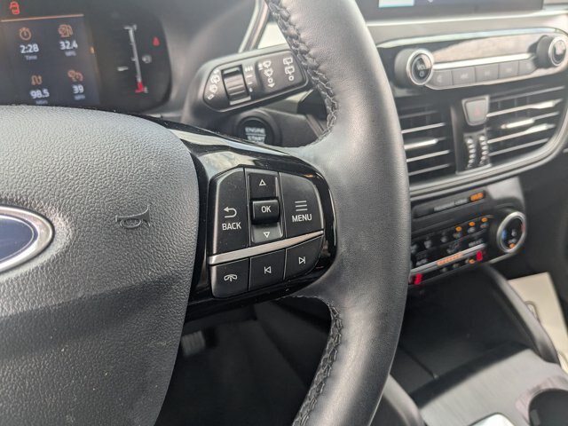 Certified 2025 Ford Escape Active w/ Cold Weather Package FWD image 19