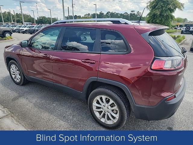 Used 2021 Jeep Cherokee Latitude FWD image 4