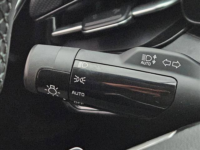 Used 2023 Kia Niro EX w/ EX Cold Weather Package image 14