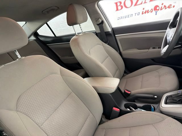 Used 2020 Hyundai Elantra SEL FWD image 16