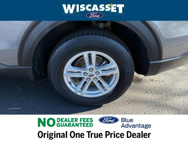 Certified 2022 Ford Explorer XLT w/ Equipment Group 202A image 30