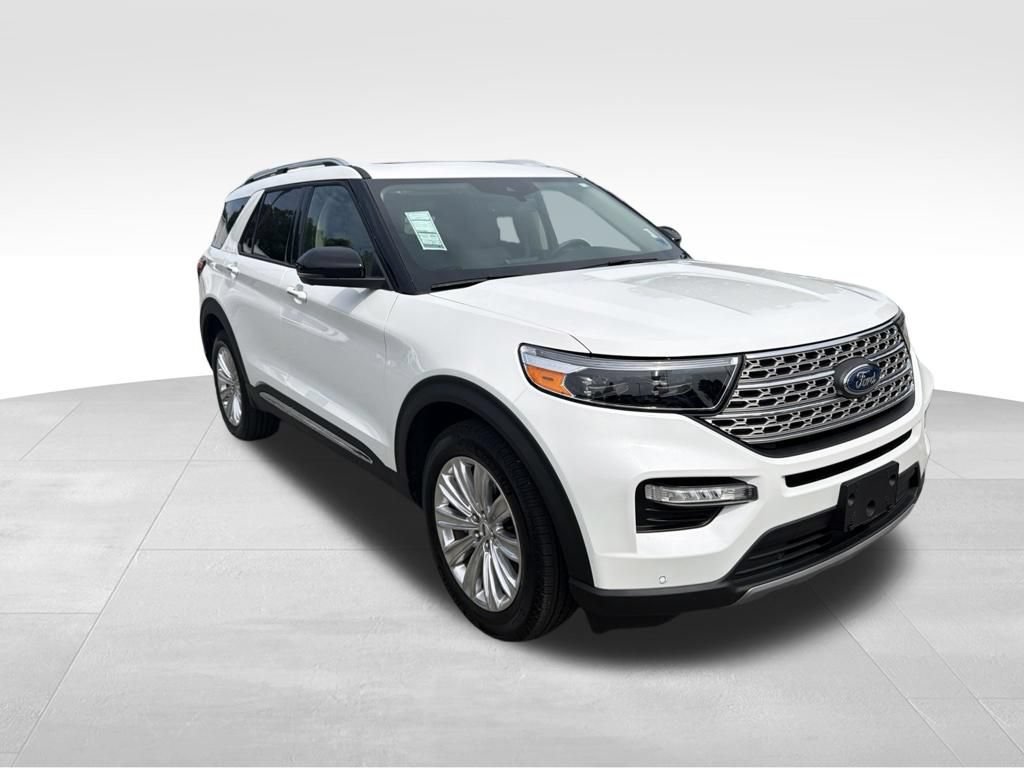 Certified 2023 Ford Explorer Limited w/ Equipment Group 301A AWD/4WD image 10