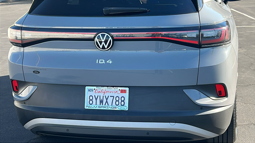 Used 2021 Volkswagen ID.4 Pro S w/ Gradient Package RWD image 5