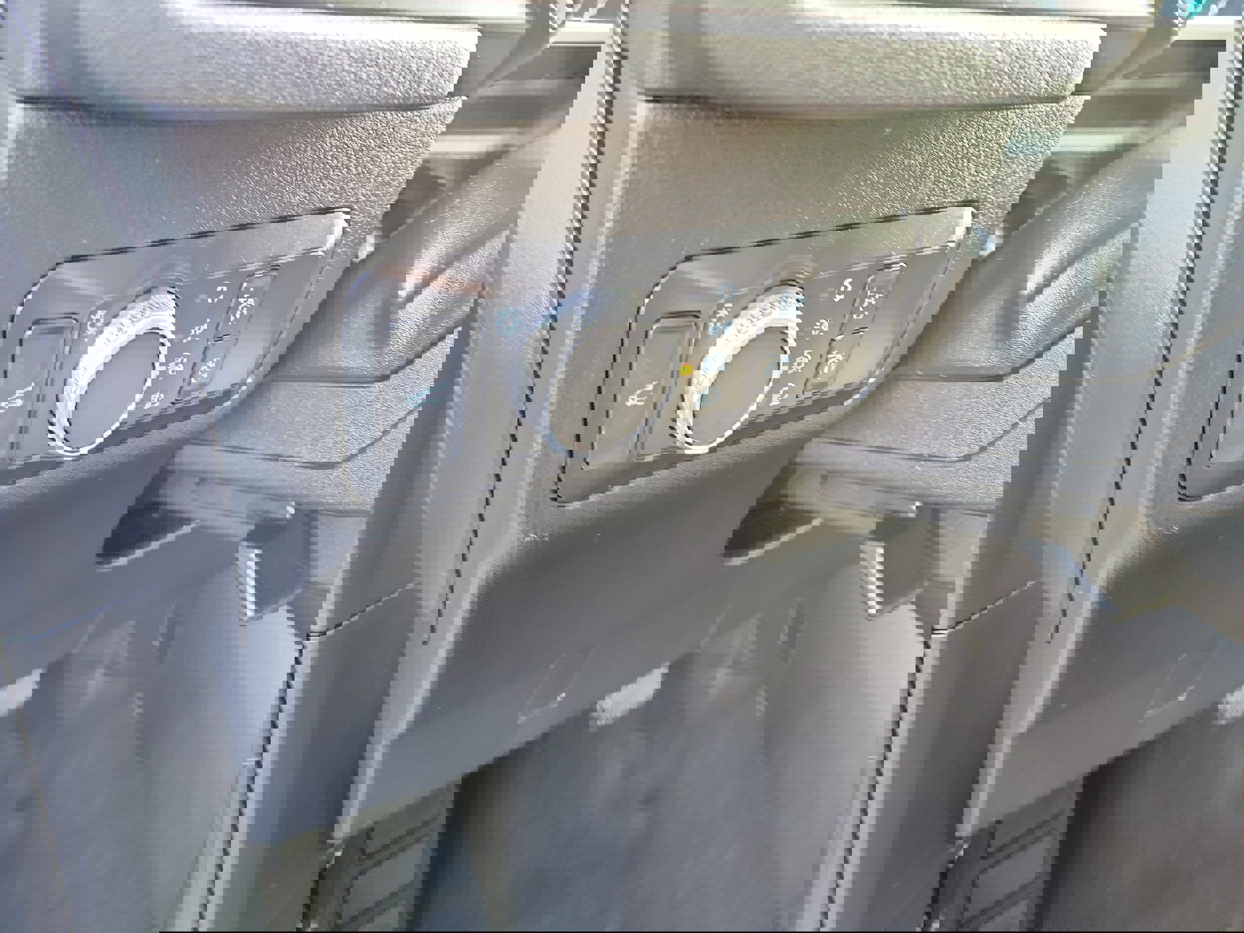 Certified 2022 Ford Escape SE w/ Convenience Package image 22