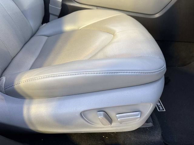 Used 2022 Toyota Highlander Limited image 12