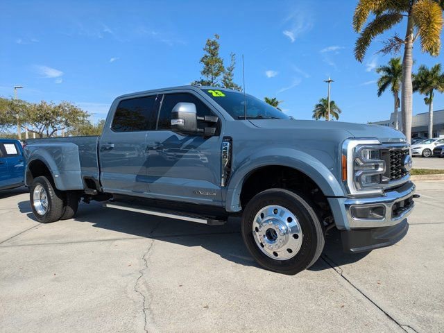 Certified 2023 Ford F450 Lariat w/ FX4 Off-Road Package image 7