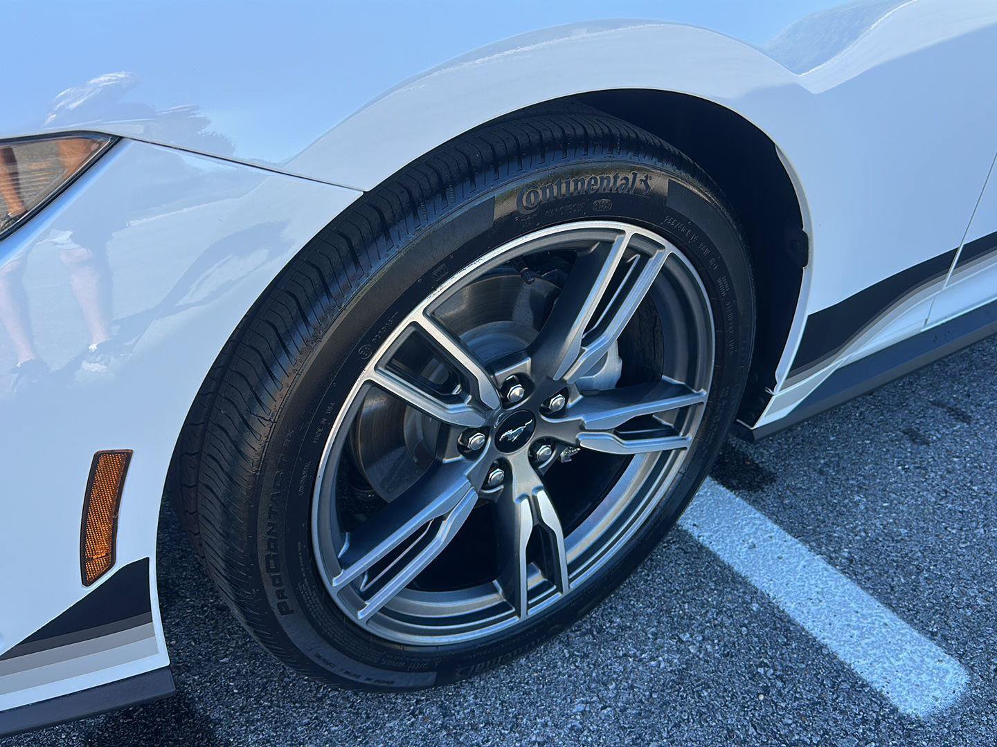 Certified 2025 Ford Mustang Coupe w/ Wheel & Stripe Package RWD image 9