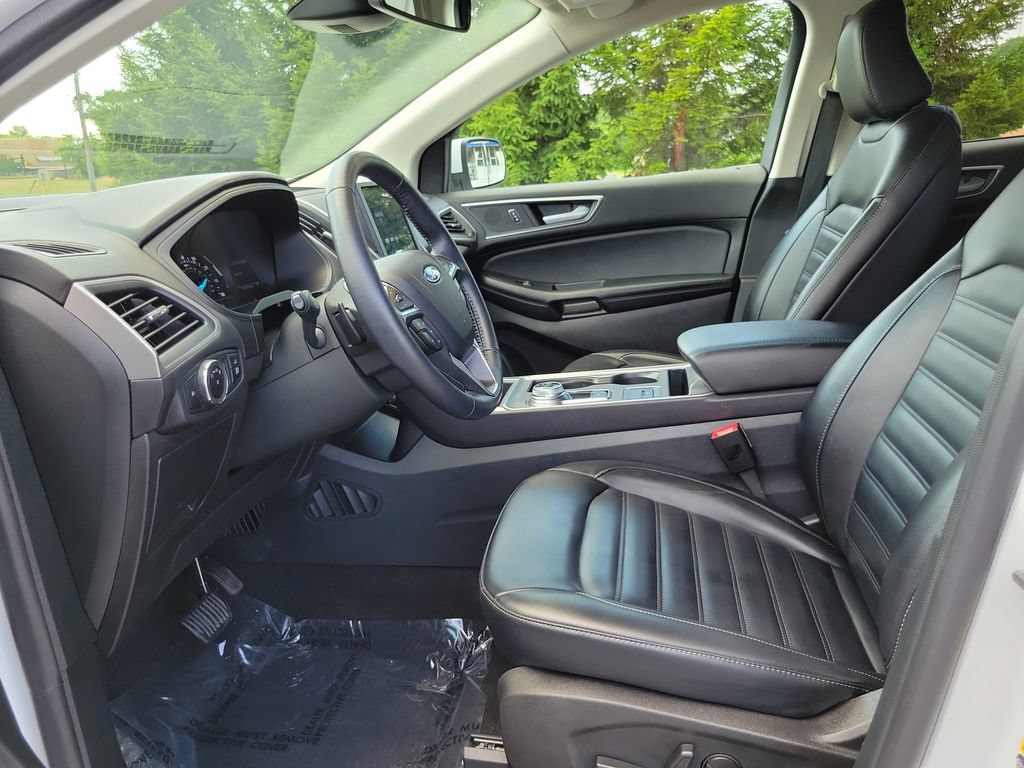 Certified 2023 Ford Edge SEL w/ Convenience Package AWD/4WD image 8