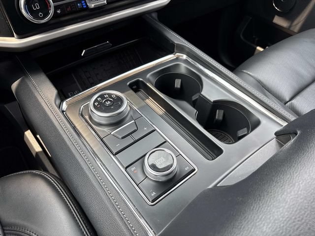 Certified 2024 Ford Expedition XLT AWD/4WD image 35