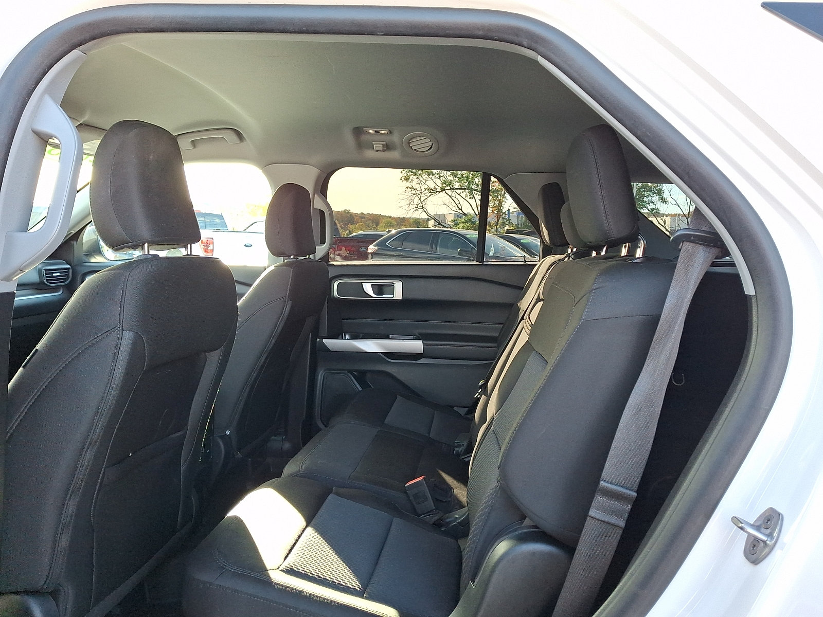 Certified 2023 Ford Explorer XLT AWD/4WD image 11