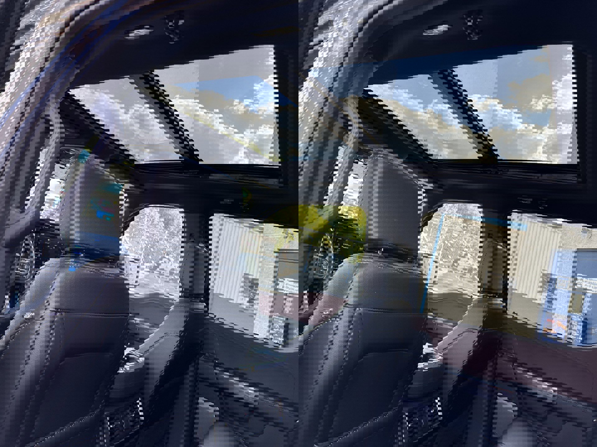 Certified 2023 Ford F150 Lariat w/ Equipment Group 502A High image 12