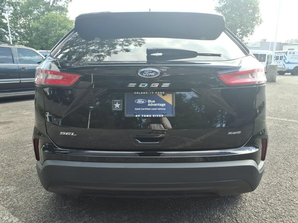 Certified 2023 Ford Edge SEL w/ Sport Appearance Package AWD/4WD image 3