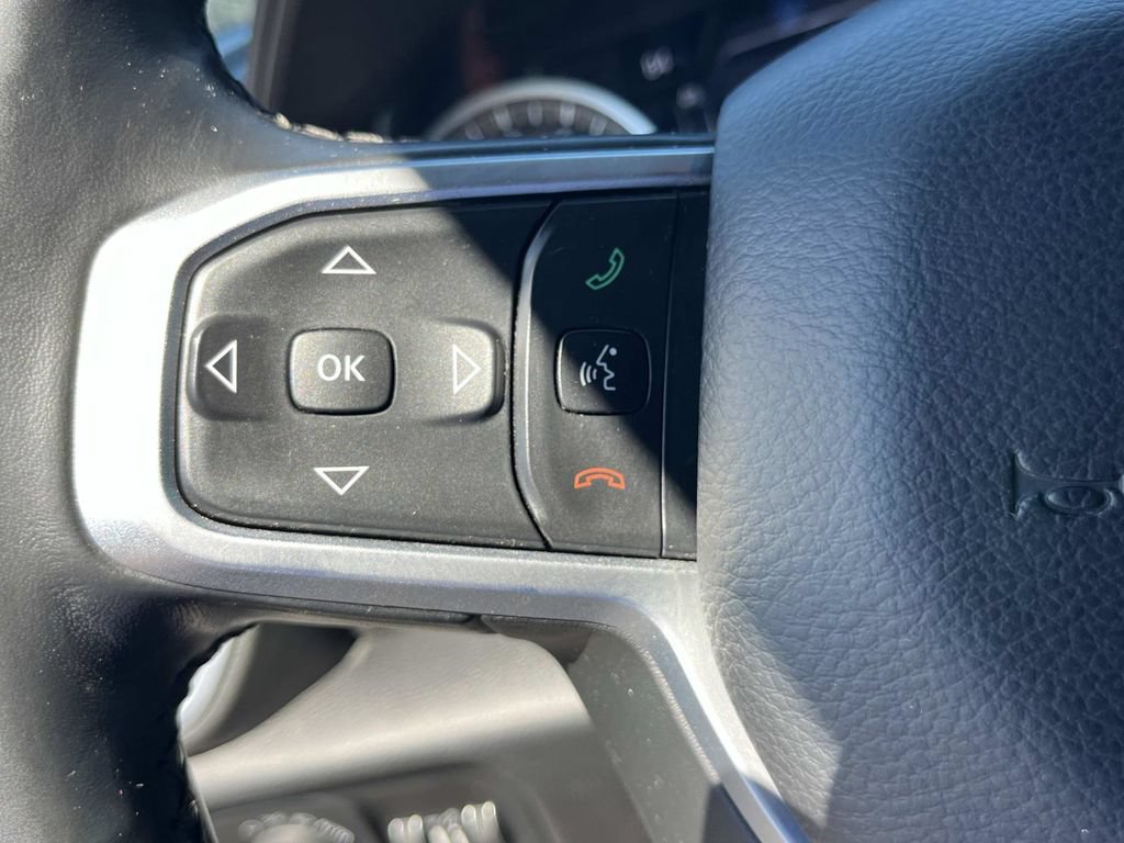 Used 2019 RAM 1500 Big Horn AWD/4WD image 38