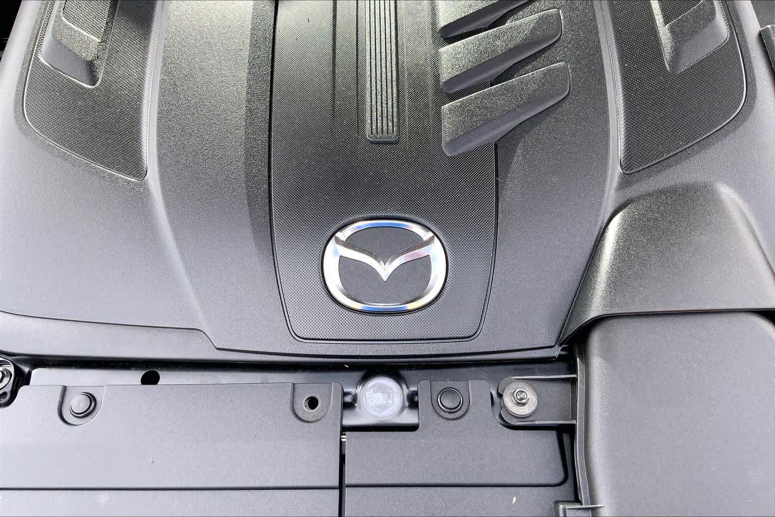 Used 2025 MAZDA CX-90 3.3 Turbo w/ Select Package AWD/4WD image 33