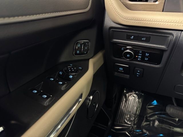Certified 2024 Ford Expedition Max Limited image 21