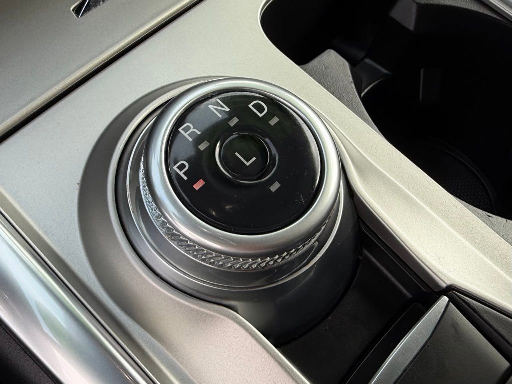 Certified 2023 Ford Explorer Platinum w/ Technology Package image 27