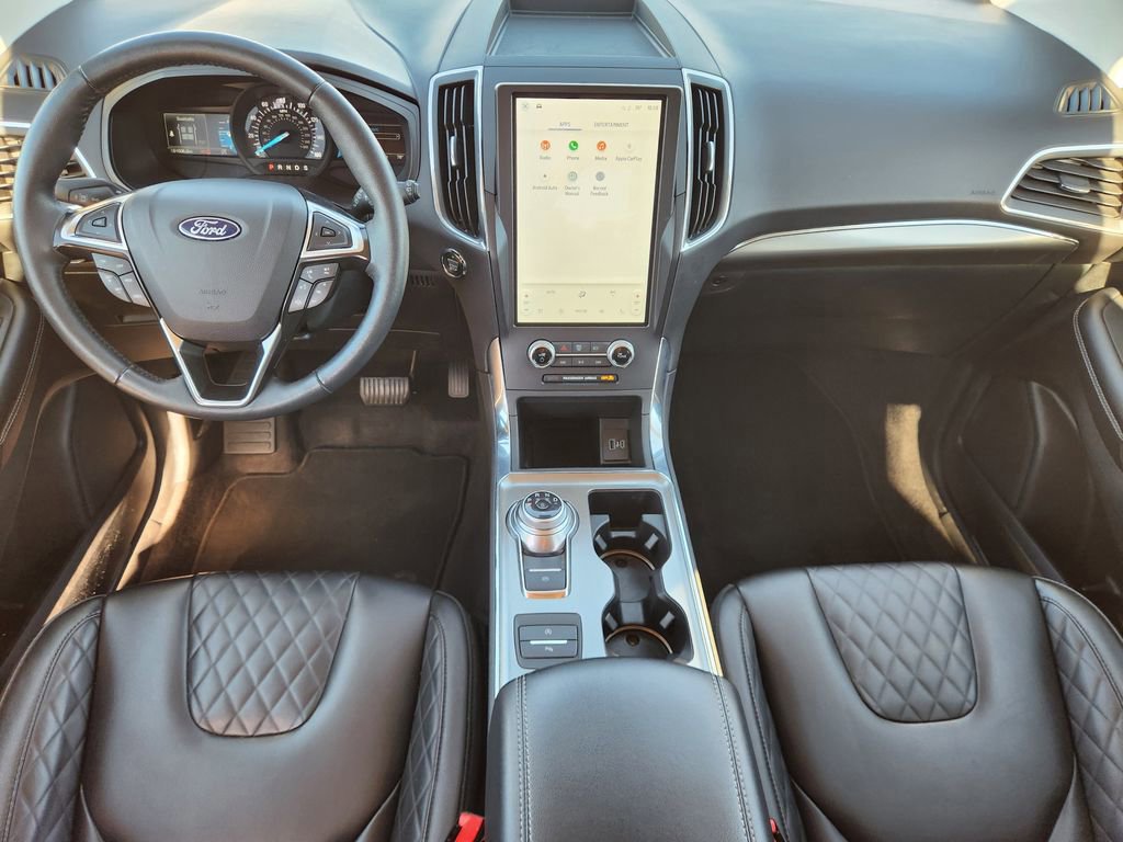 Certified 2024 Ford Edge Titanium image 24