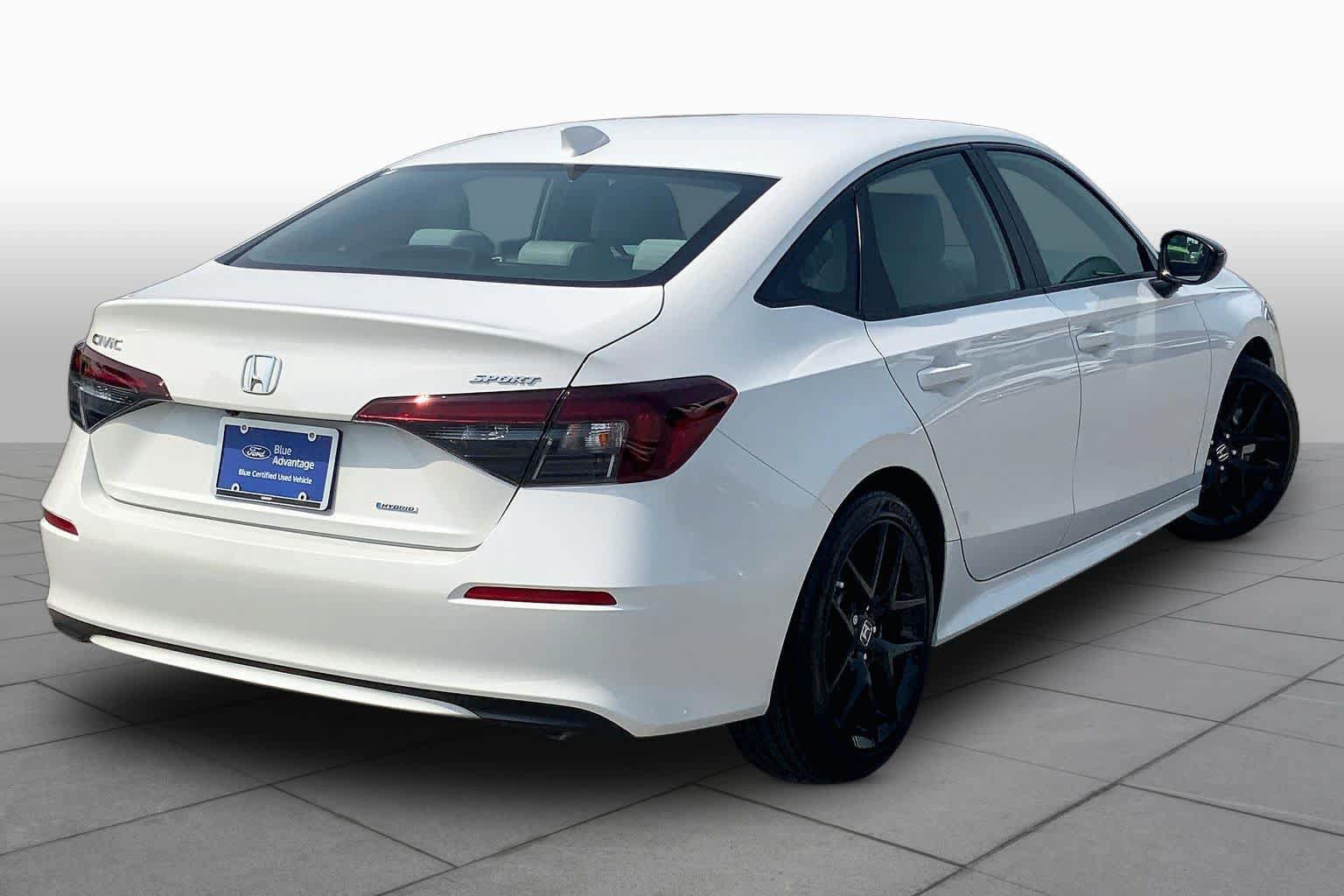 Used 2025 Honda Civic Sport image 13