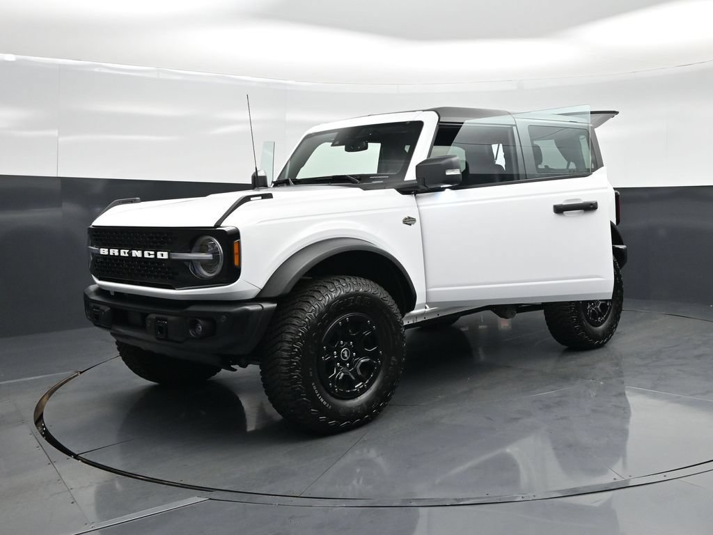 Certified 2023 Ford Bronco Wildtrak AWD/4WD image 25
