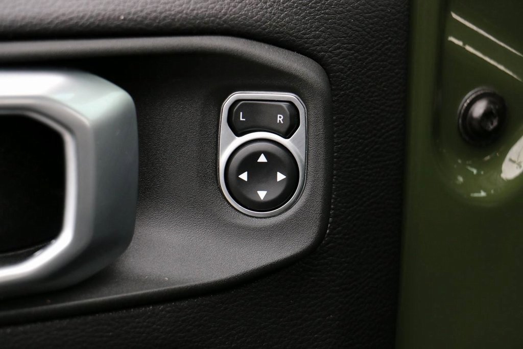 Used 2023 Jeep Wrangler Unlimited Rubicon 4xe w/ Steel Bumper Group image 14