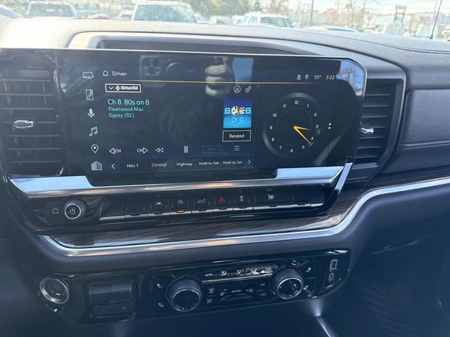 Used 2025 Chevrolet Silverado 1500 RST AWD/4WD image 23