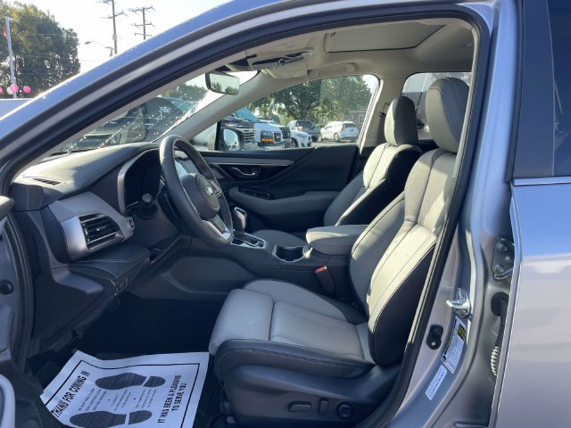 Used 2025 Subaru Outback Limited w/ Popular Package #2 AWD/4WD image 17