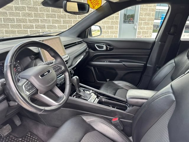 Used 2022 Jeep Compass Latitude w/ Convenience Group AWD/4WD image 17