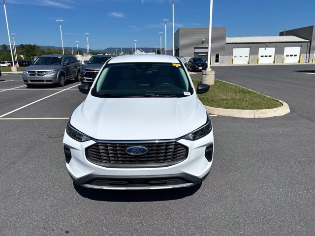 Certified 2025 Ford Escape Active FWD image 8