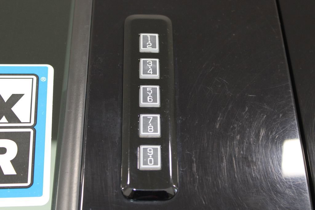 Certified 2022 Ford F150 Platinum w/ Equipment Group 701A High image 23